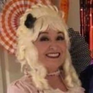 Meet your Posher, Lynnette